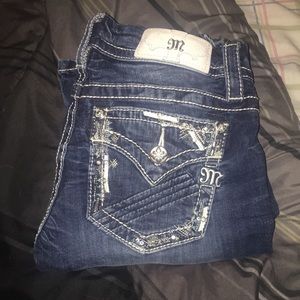 Mid-rise Miss Me jeans